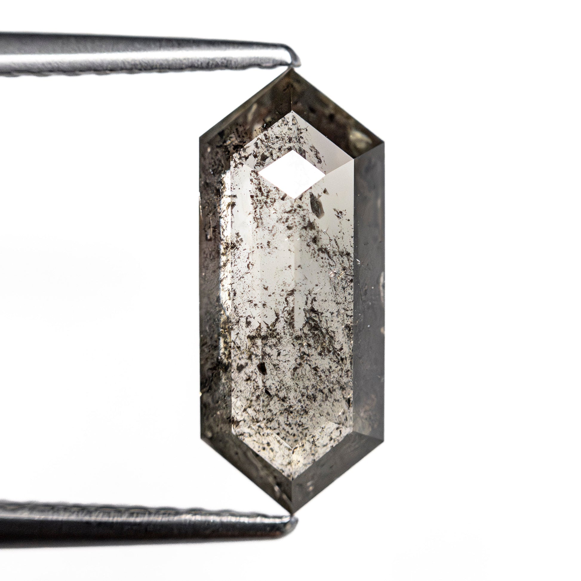 2.19カラット 12.67x5.30x3.21mm ヘキサゴンローズカット 27538-55