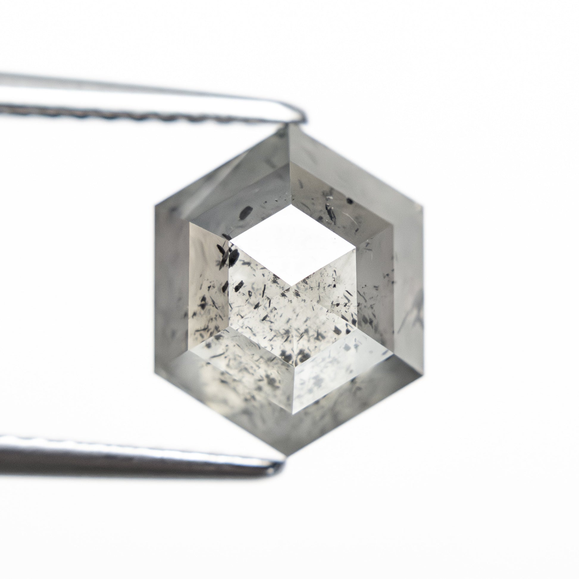 3.70ct 10.08x8.19x5.15mm ヘキサゴンステップカット 27539-09