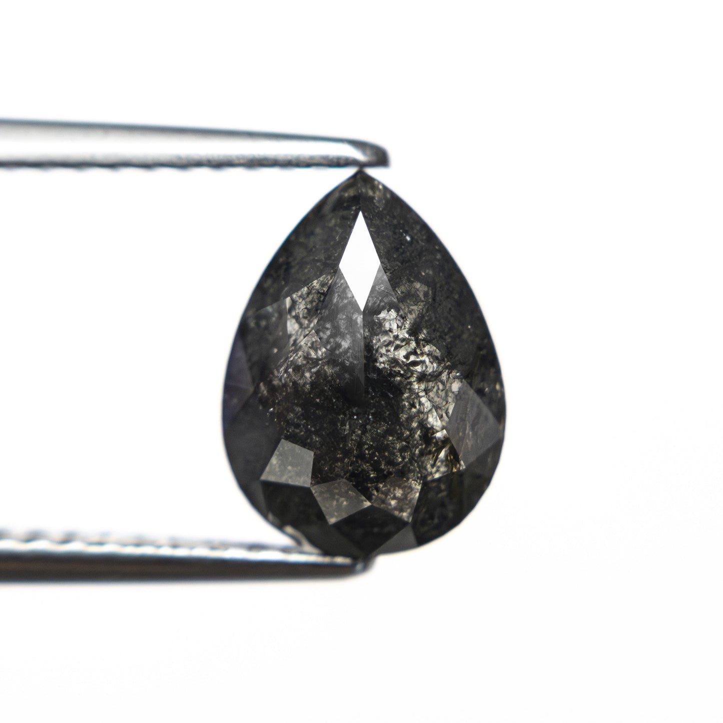 2.08カラット 9.52x7.11x3.90mm ペアローズカット 27542-02