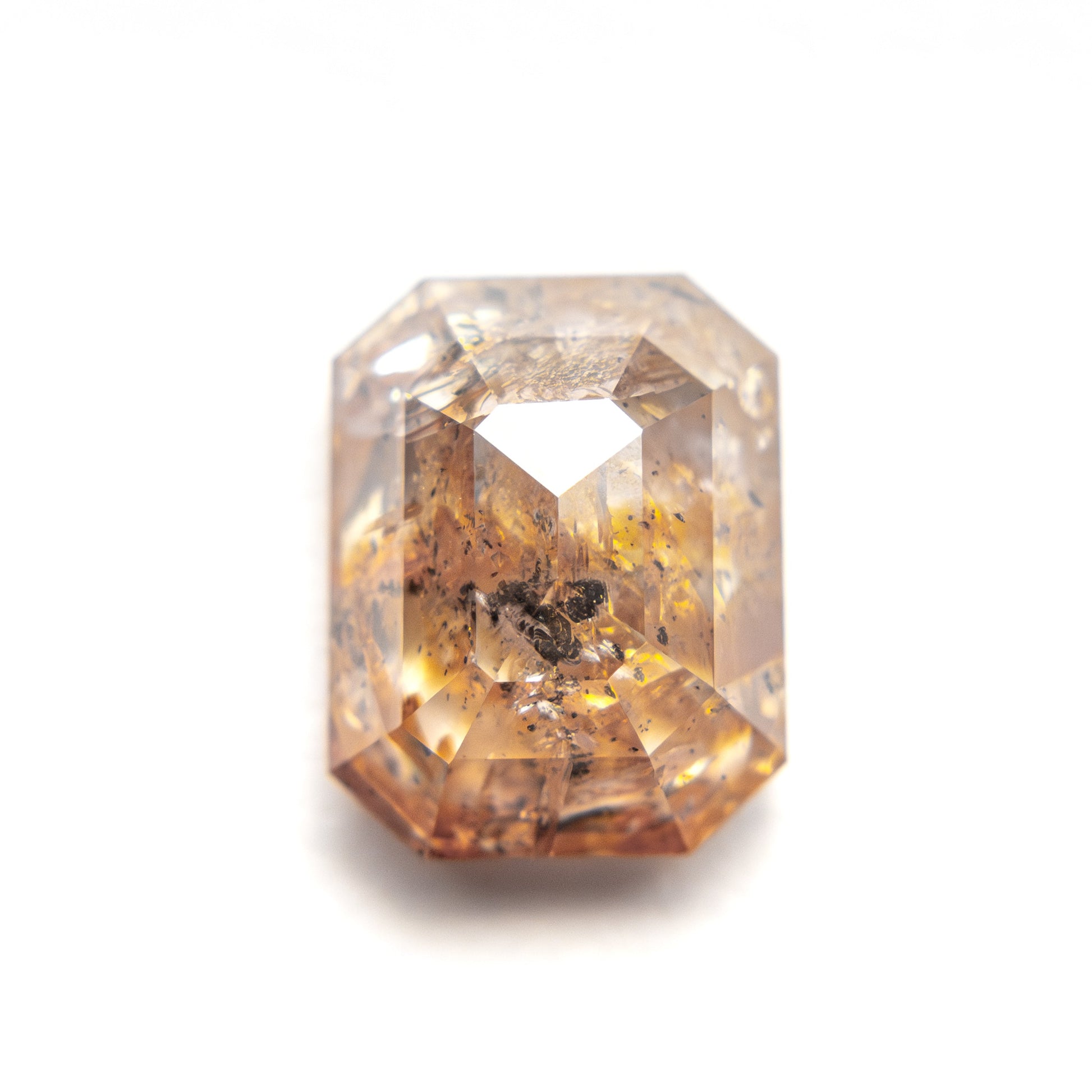 2.81カラット 9.03x7.02x4.19mm カットコーナーステップカット 27553-01
