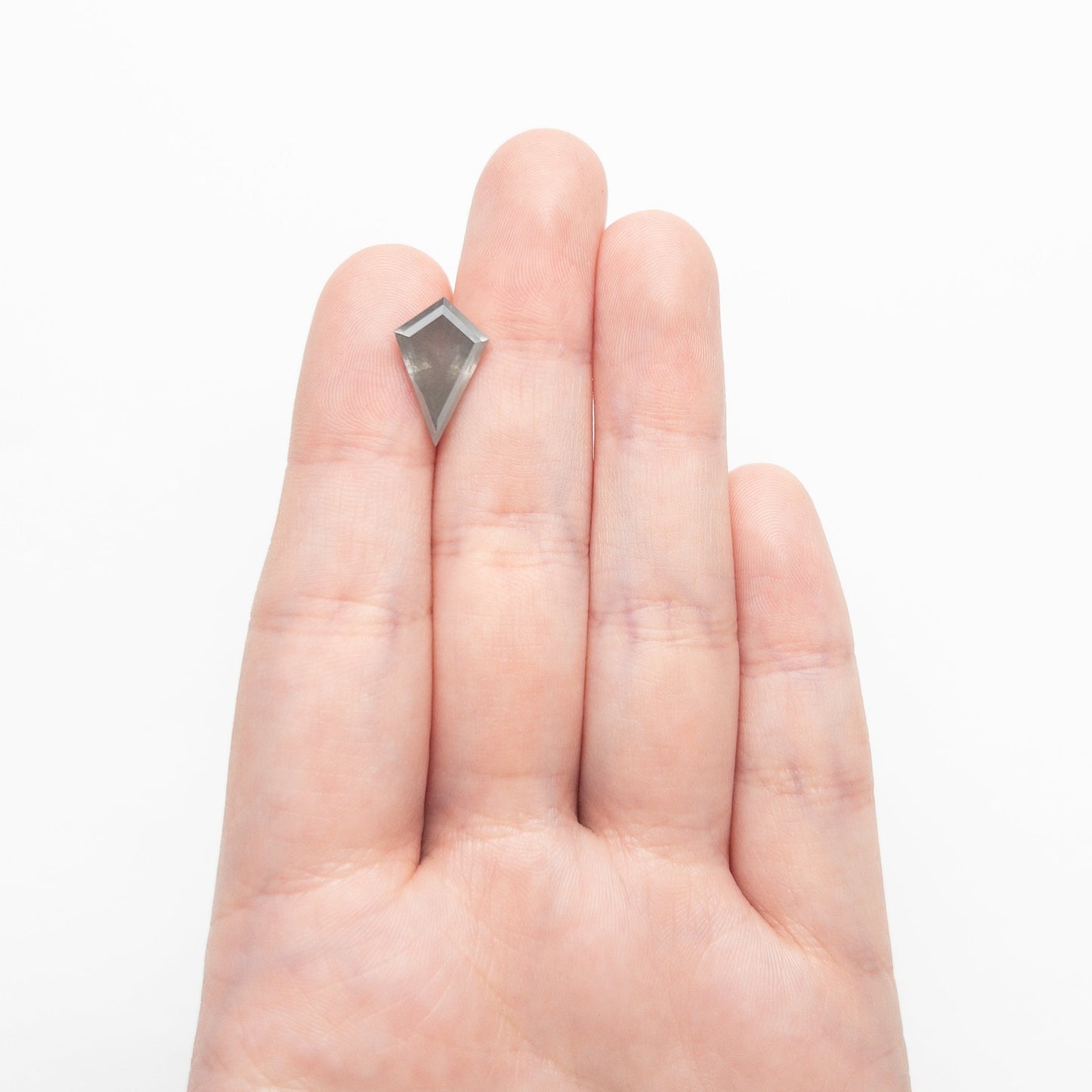 4.35ct 15.92x10.03x5.16mm カイト ローズカット 27555-01