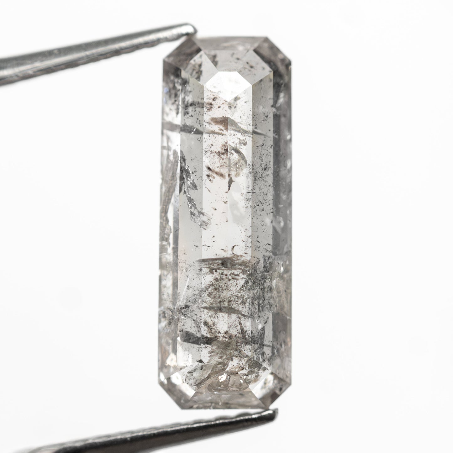 2.42ct 13.90x4.95x3.12mm クッションカットレクタングル ローズカット 27563-01