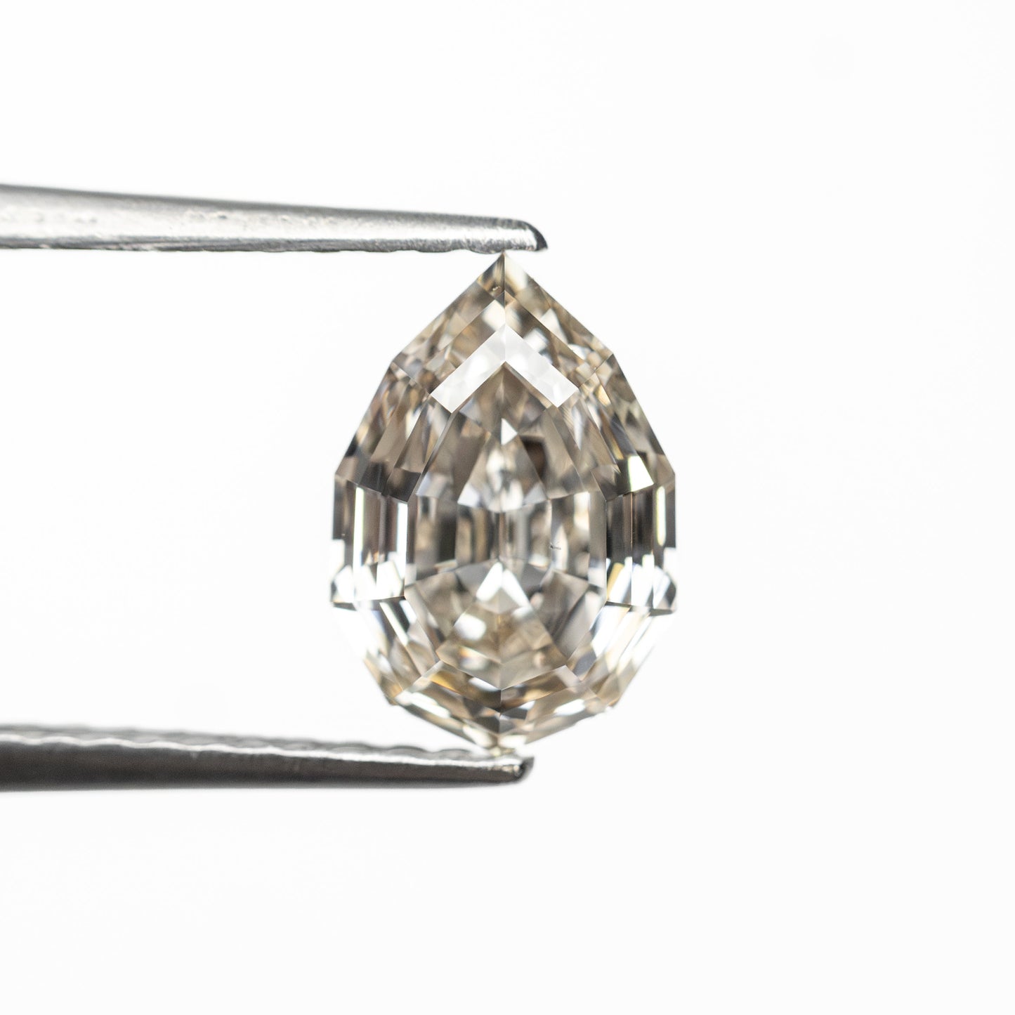 1.30ct 8.27x5.66x3.99mm SI1 Q-R Geo Pear Step Cut 🇨🇦 27579-01