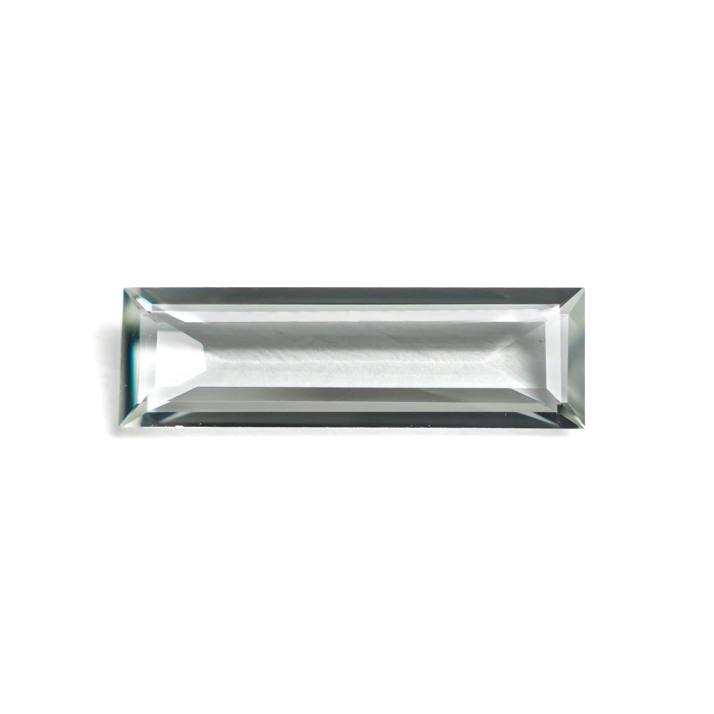 0.81ct 11.41x3.48x1.63mm バゲットステップカットサファイア 27720-05
