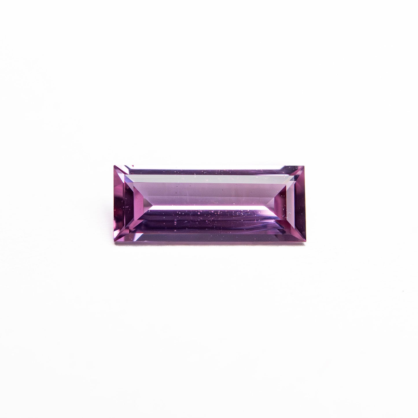 0.46ct 7.45x2.99x1.93mm バゲットステップカットサファイア 27721-08