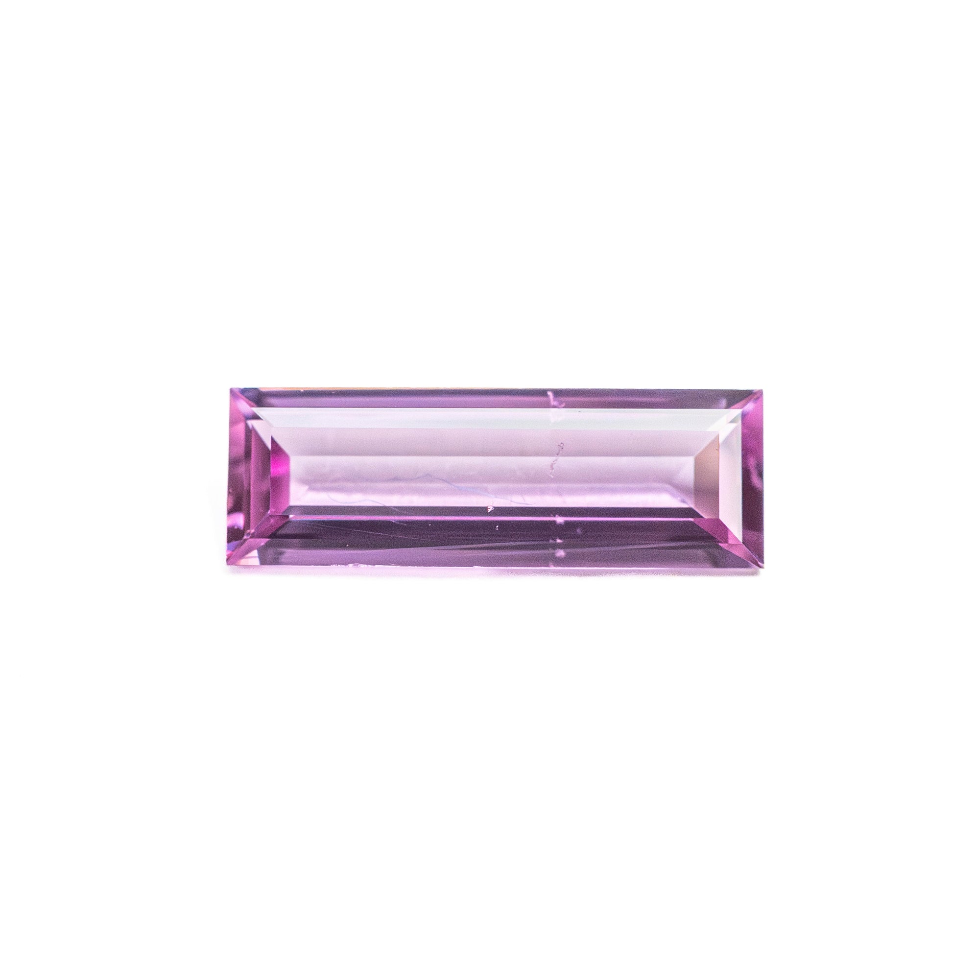 0.56ct 9.04x3.04x1.68mm バゲットステップカットサファイア 27721-11