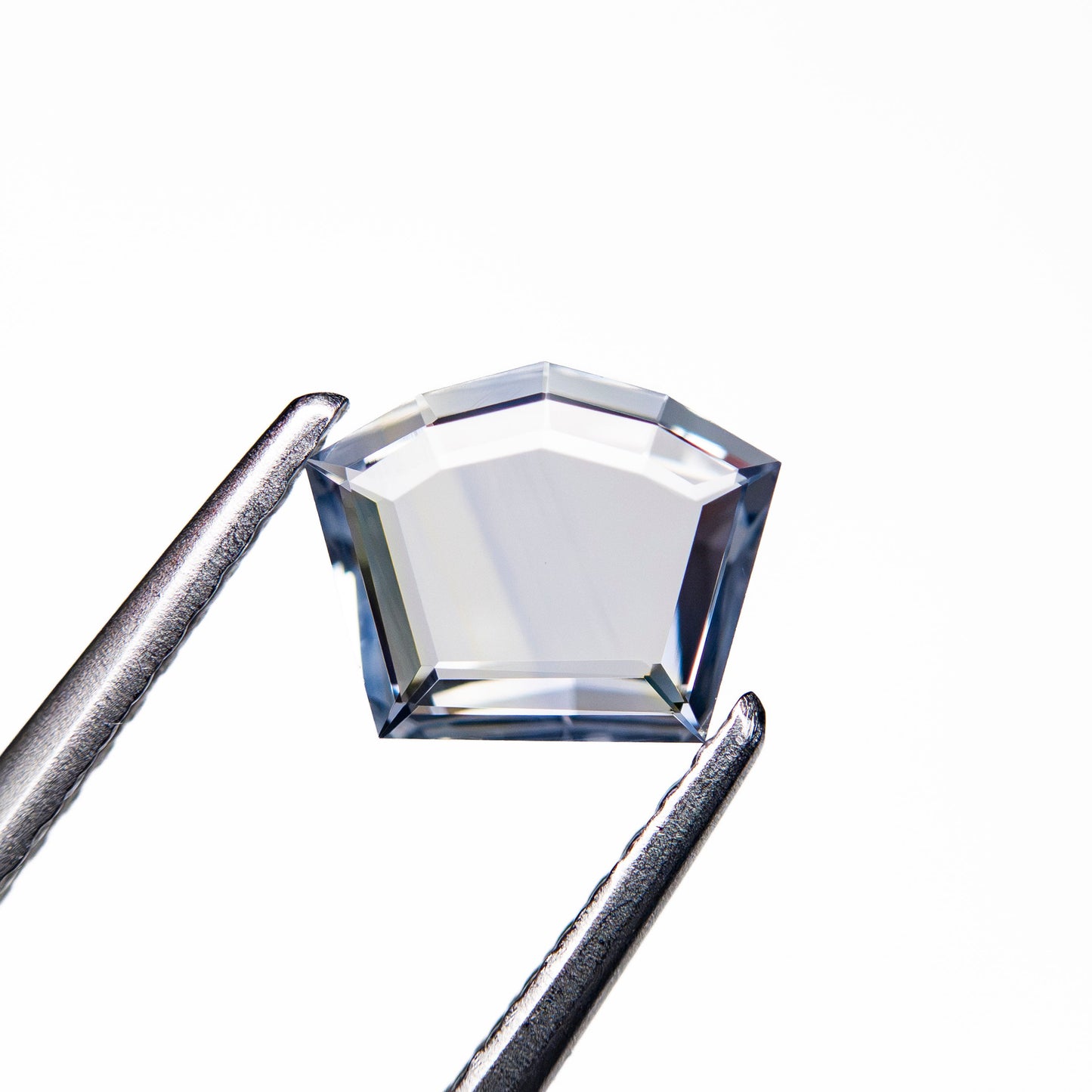 0.59ct 5.61x7.04x1.35mm Shield Portrait Cut Sapphire 27740-13