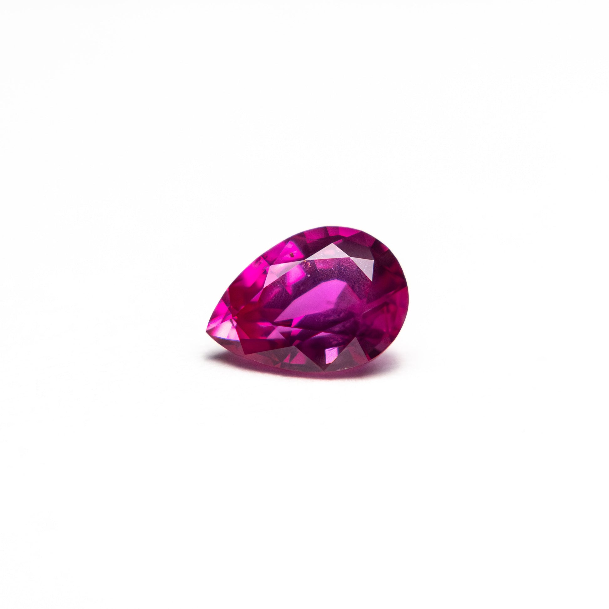 0.55ct 6.03x4.38x2.94mm ペアブリリアントサファイア 27955-11