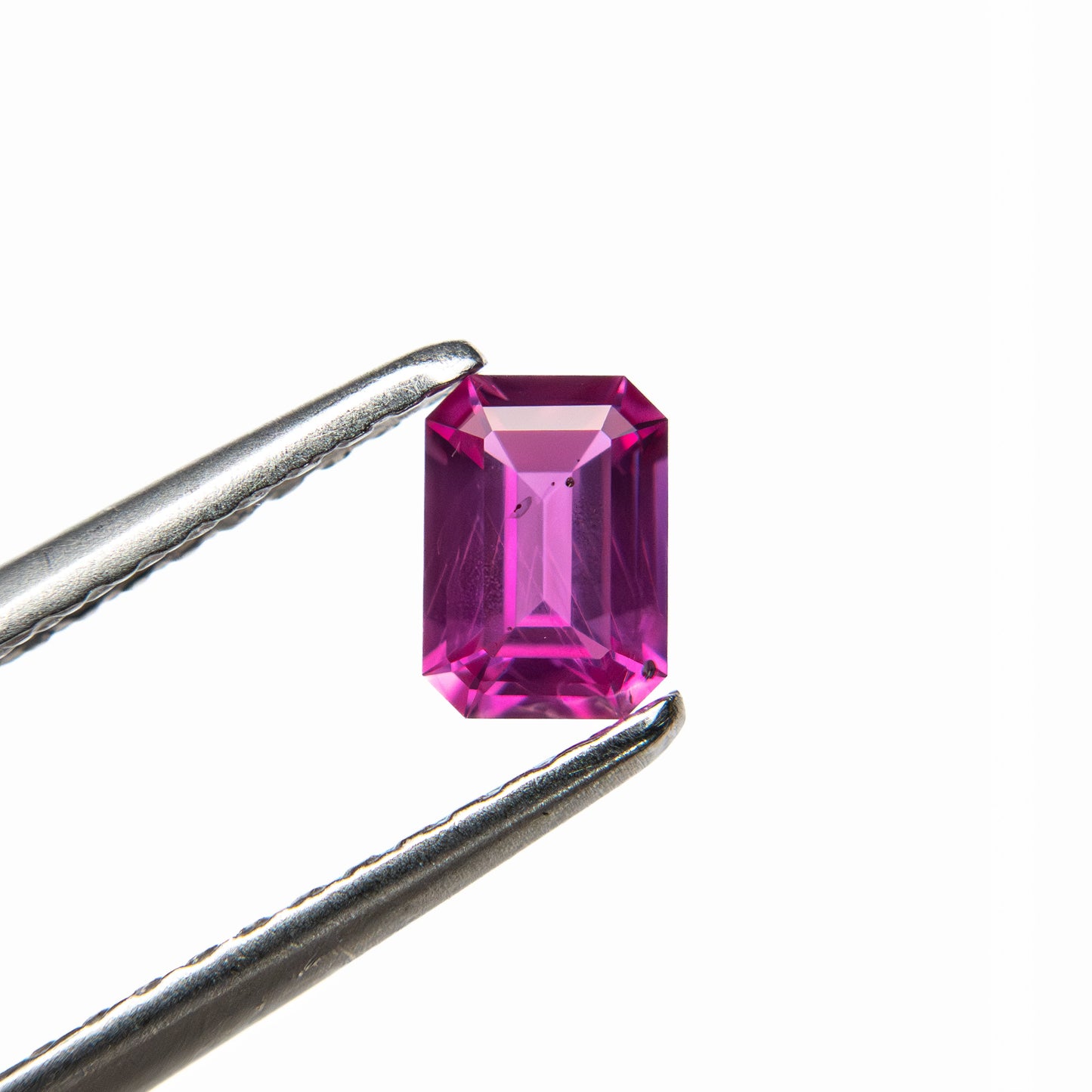 0.37カラット 4.97x3.52x2.10mm カットコーナーレクタングル ステップカット サファイア 27955-20