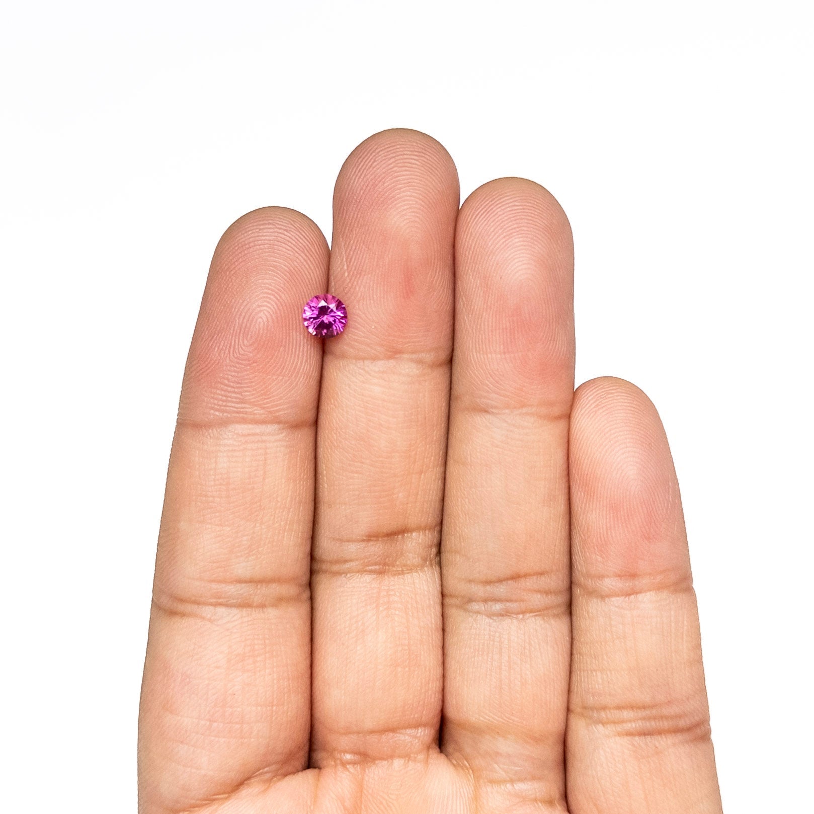 0.67ct 5.24x5.24x3.45mm ラウンドブリリアントサファイア 27956-10