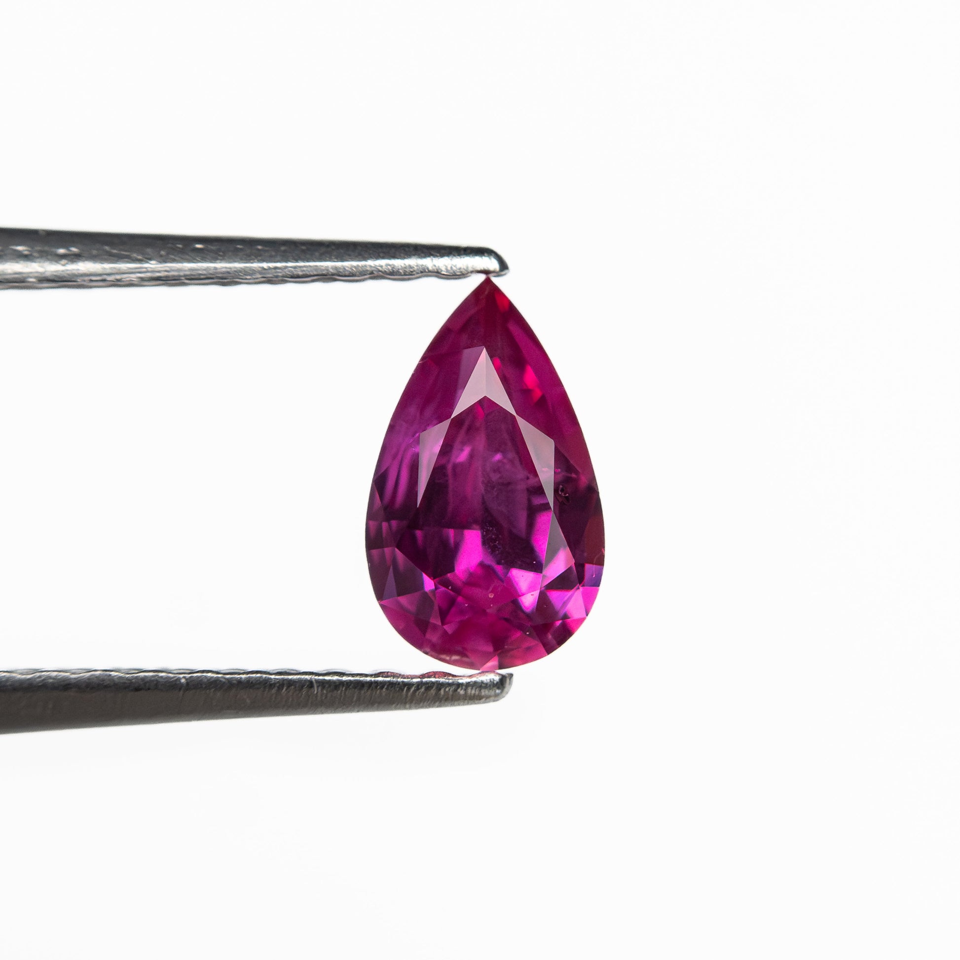 0.50ct 6.67x4.04x2.59mm ペアブリリアントサファイア 27956-22