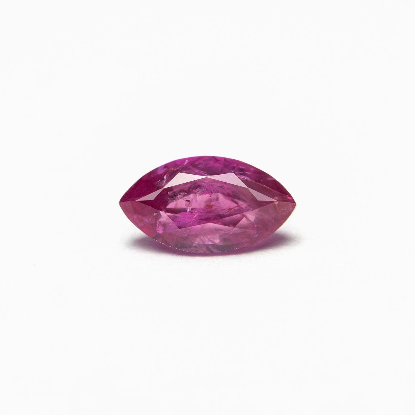 0.56ct 7.01x3.91x2.82mm Marquise Brilliant Sapphire 27957-22