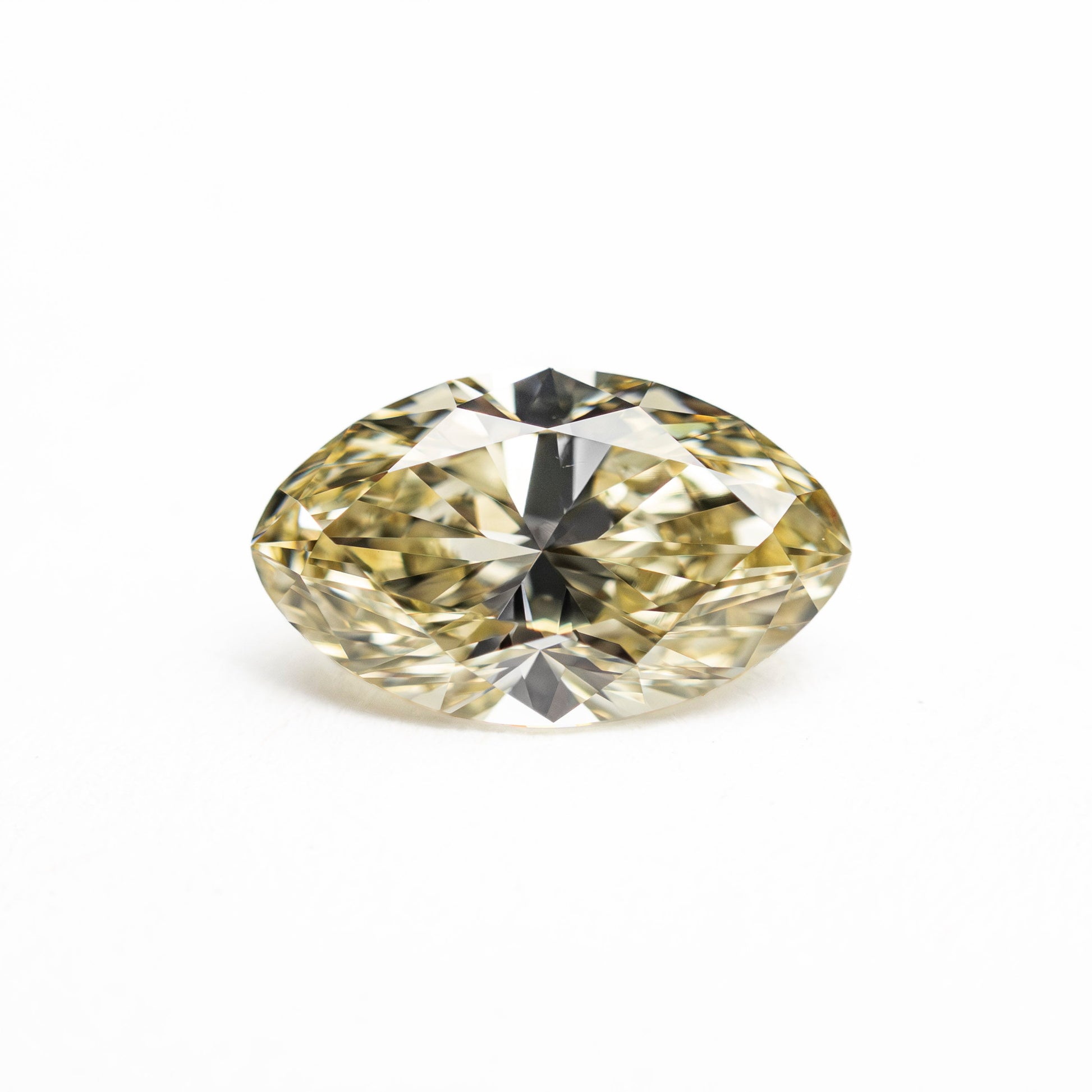 1.14ct 9.10x5.50x3.64mm VVS2 Light Yellow Moval Brilliant 🇨🇦 27993-01