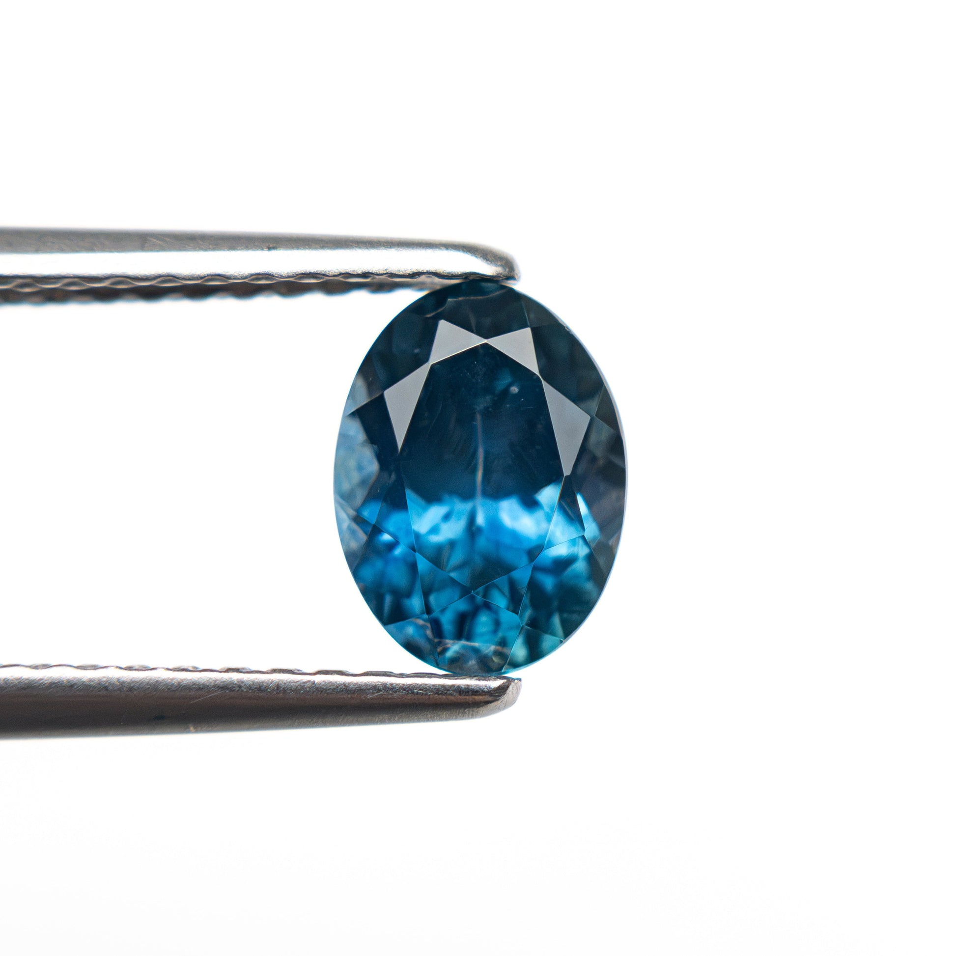 1.38ct 7.26x5.50x4.18mm Oval Brilliant Sapphire 28028-17